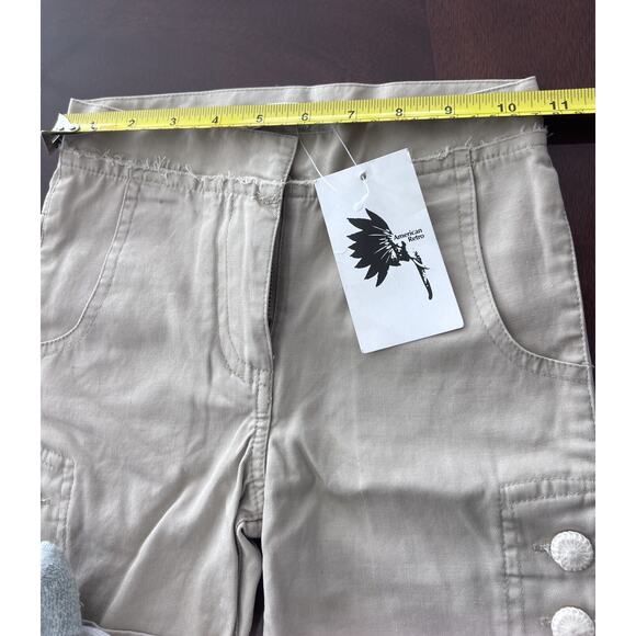 American Retro Beige Size 4A Girls Shorts with Beautiful Detai - Picture 8 of 8